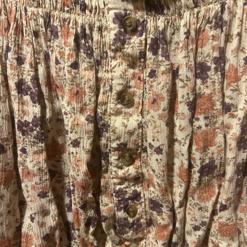 Off the shoulder cropped‎ blouse - Picture 3 of 3